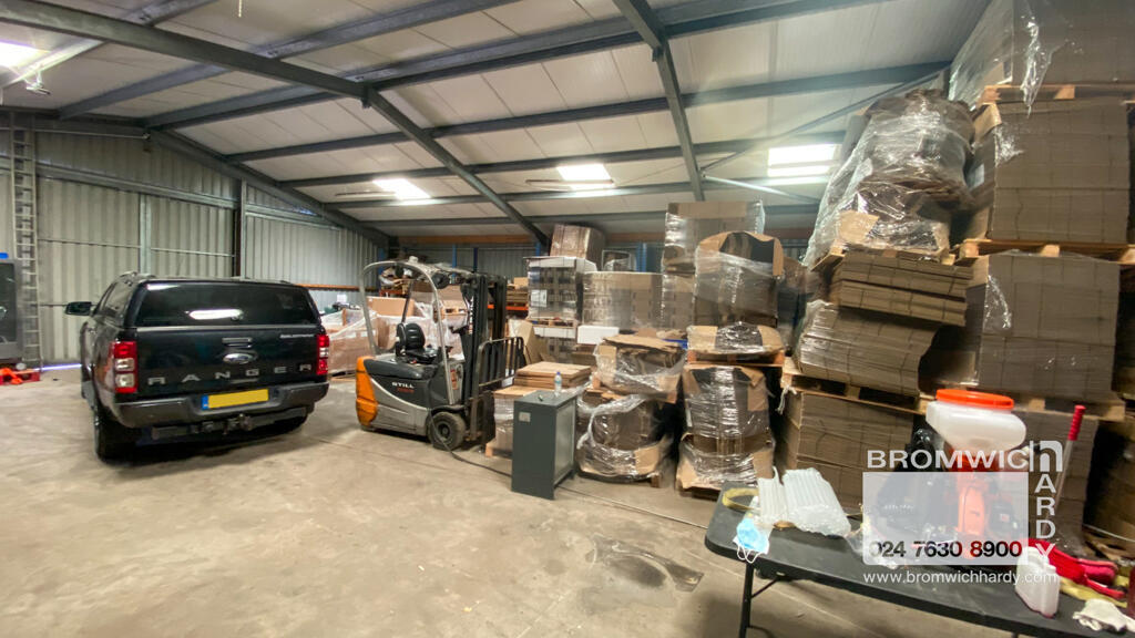 Additional property image - Pheasant Oak Farm, Hob Lane, Balsall Common, Coventry, CV7 7GX