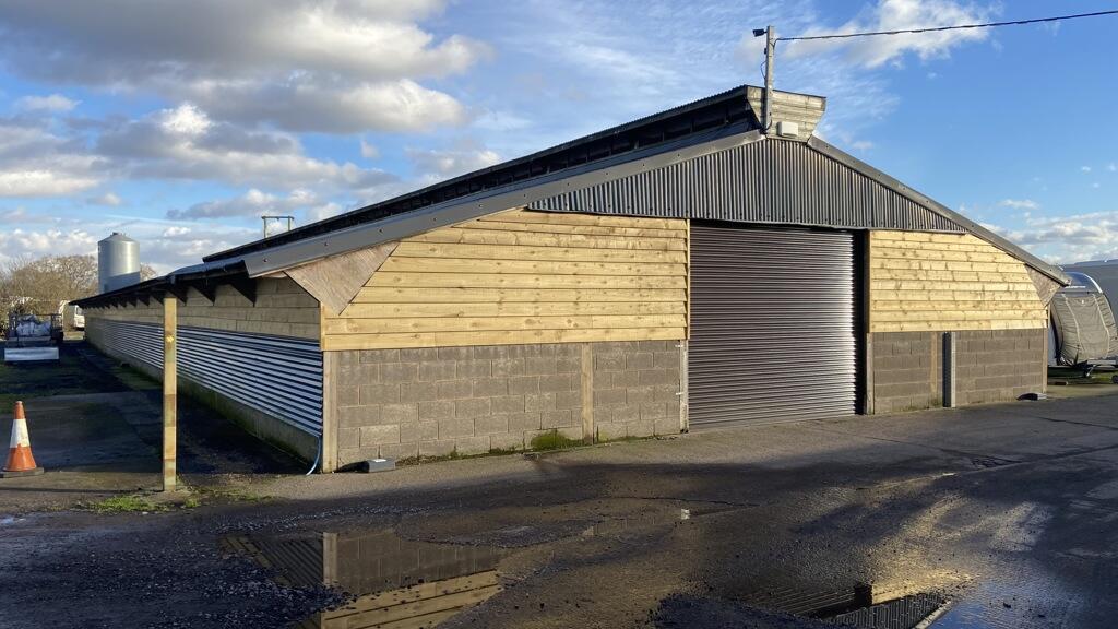 Additional property image - Pheasant Oak Farm, Hob Lane, Balsall Common, Coventry, CV7 7GX