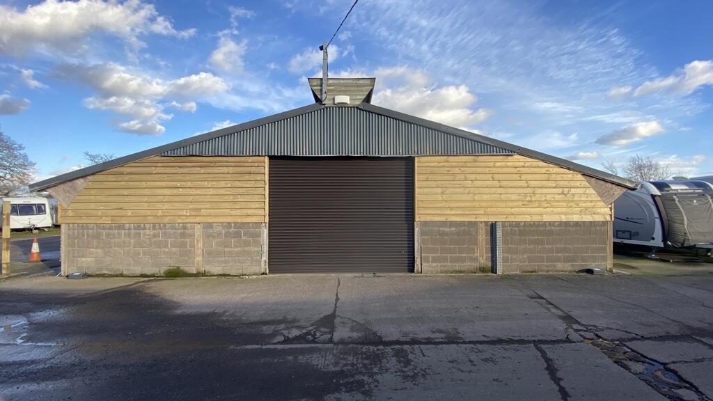 Additional property image - Pheasant Oak Farm, Hob Lane, Balsall Common, Coventry, CV7 7GX