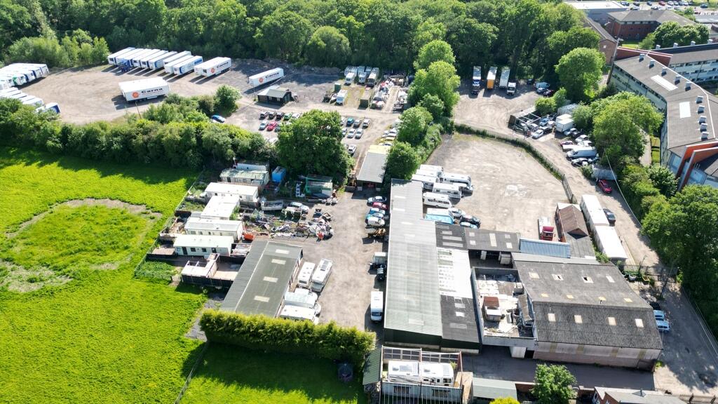 Additional property image - Home Farm, Oxford Road, Ryton on Dunsmore, Coventry, CV8 3EP