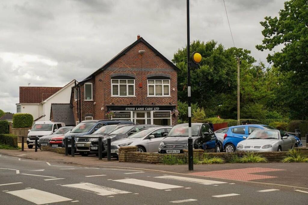 Main image of property: Tidbury Green Garage, Tidbury Green, Solihull, B90 1QR