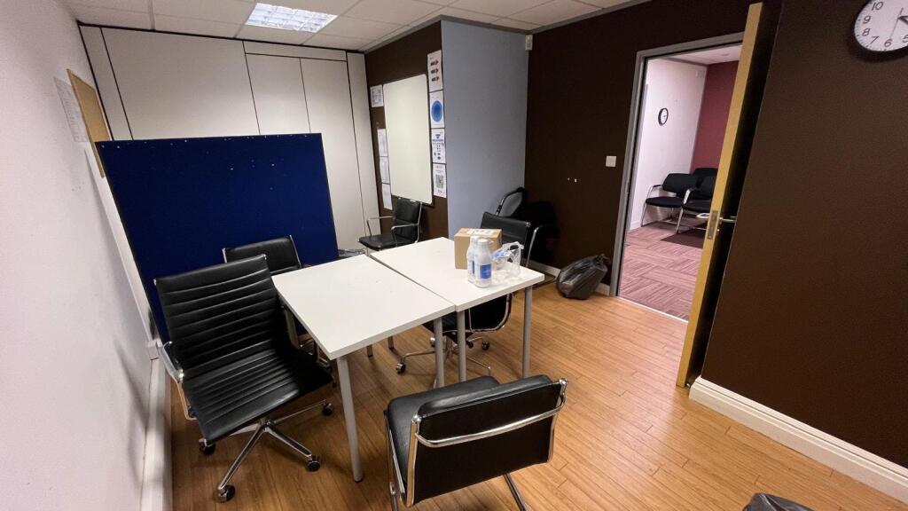 WhatsApp Image 20250929 at 091728_d33d2e69.jpg