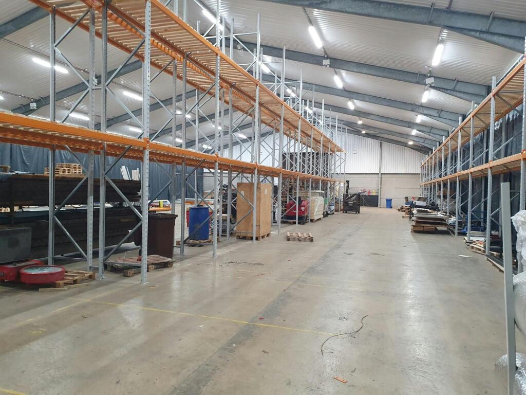 thumbnail_Shed 12.jpg