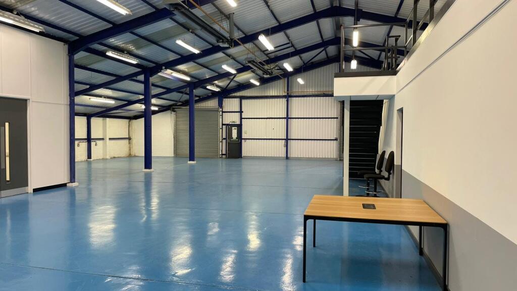 PHOTO-2026-01-13-17-07-05 (2).jpg