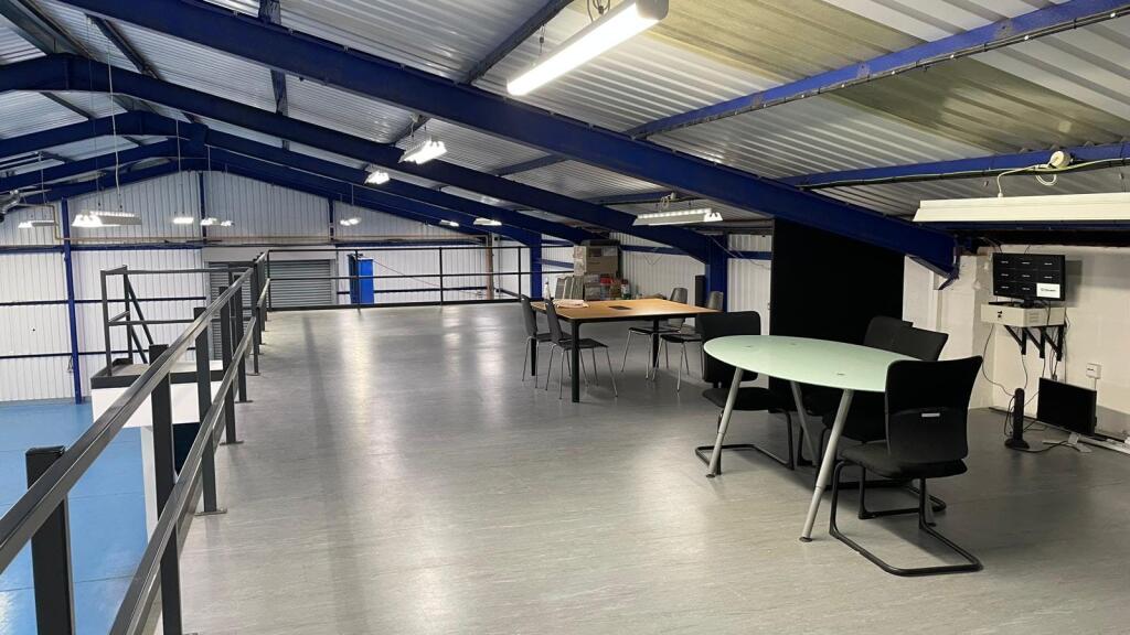 PHOTO-2026-01-13-17-07-04 (2).jpg