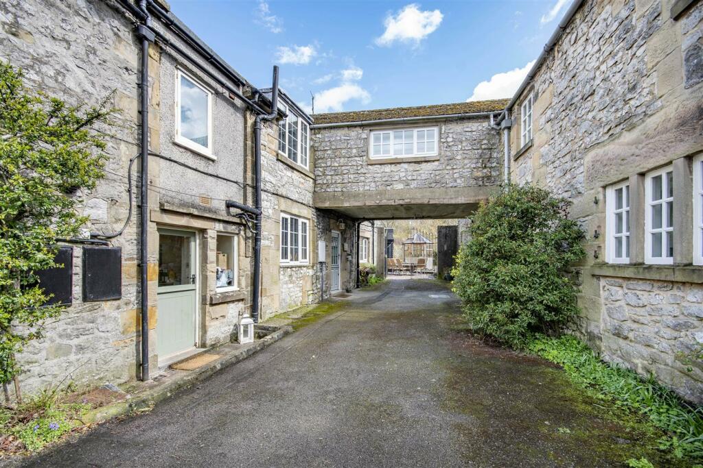 2 bedroom mews property for sale in Mill Lane, Hartington, Buxton, SK17