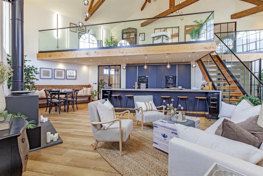 3 bedroom detached house for sale in East Bank, Winster, Matlock, DE4