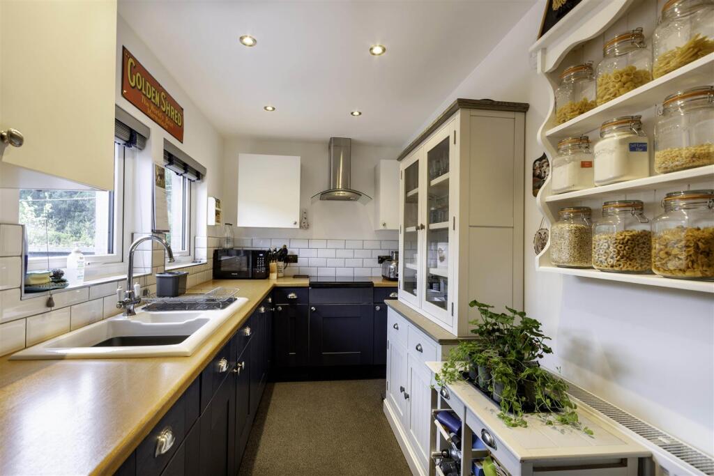 Additional property image - The Old Orchard, Over Haddon, Bakewell