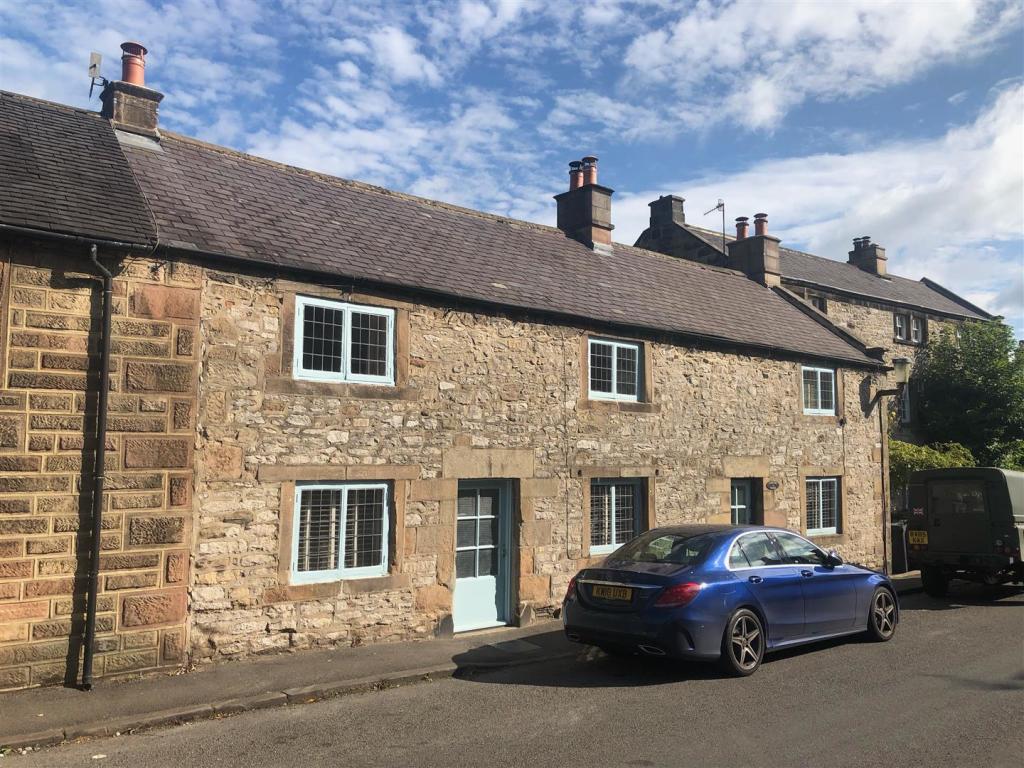 3 bedroom semidetached house for sale in Main Street, Winster, Matlock