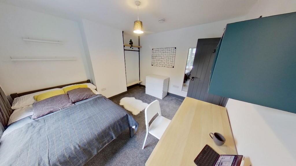 Main image of property: Lower Road, Beeston NG9