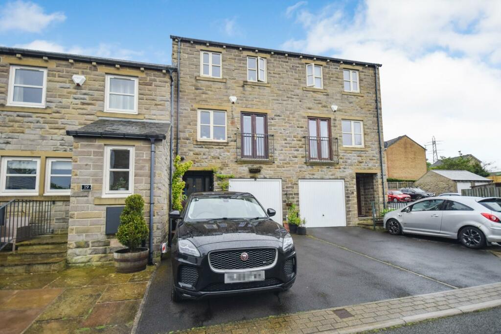 Main image of property: Lingbob Mill Fold, Wilsden, Bradford