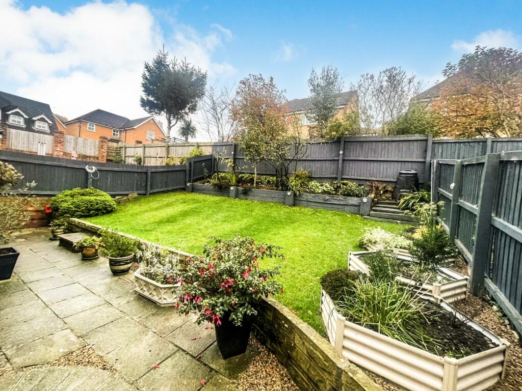 Additional property image - Stead Hill Way, Cote Farm