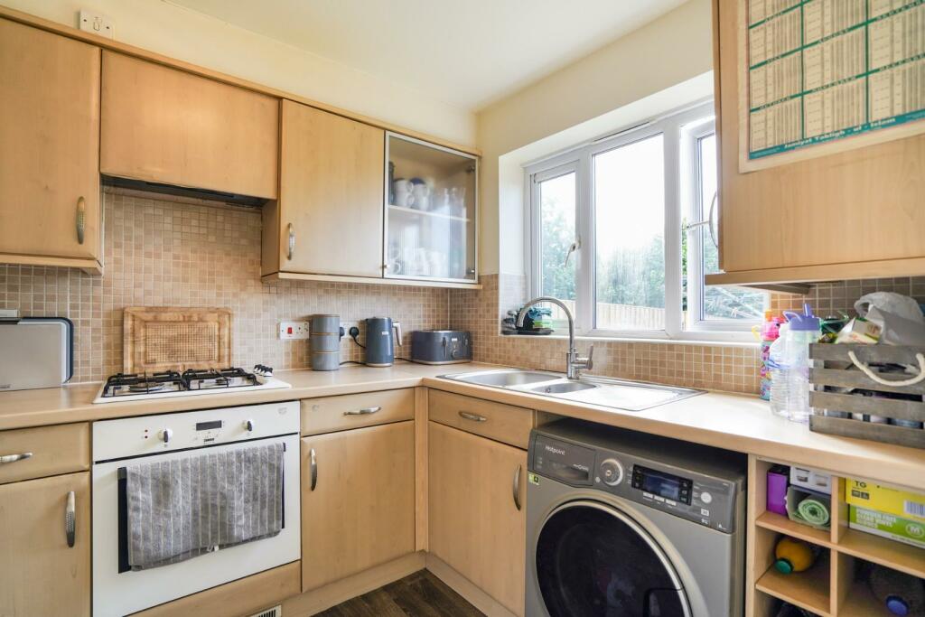 Additional property image - Bescot Way, Shipley