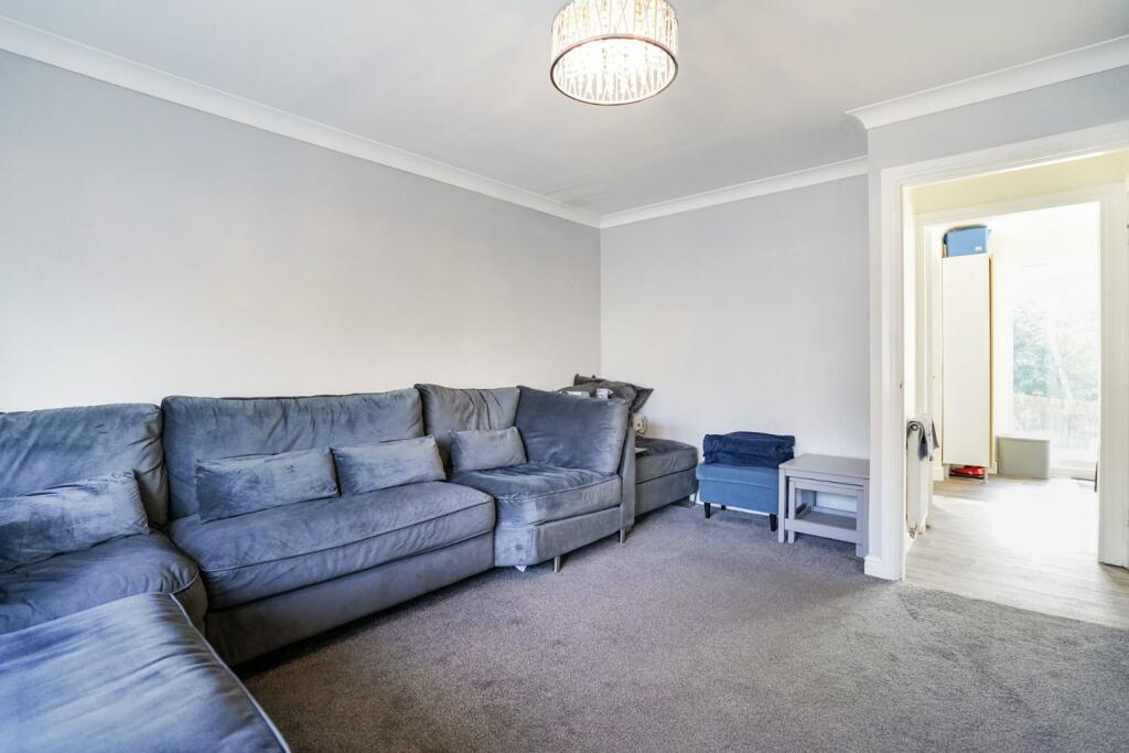 Additional property image - Bescot Way, Shipley