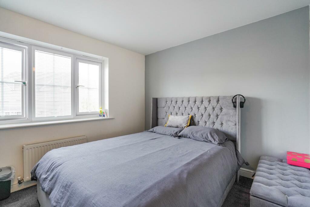 Additional property image - Bescot Way, Shipley
