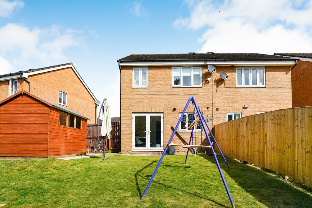 Additional property image - Bescot Way, Shipley