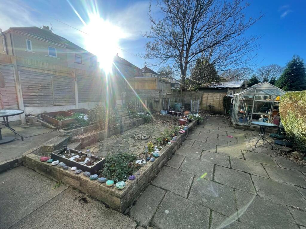Additional property image - High Busy Lane, Shipley