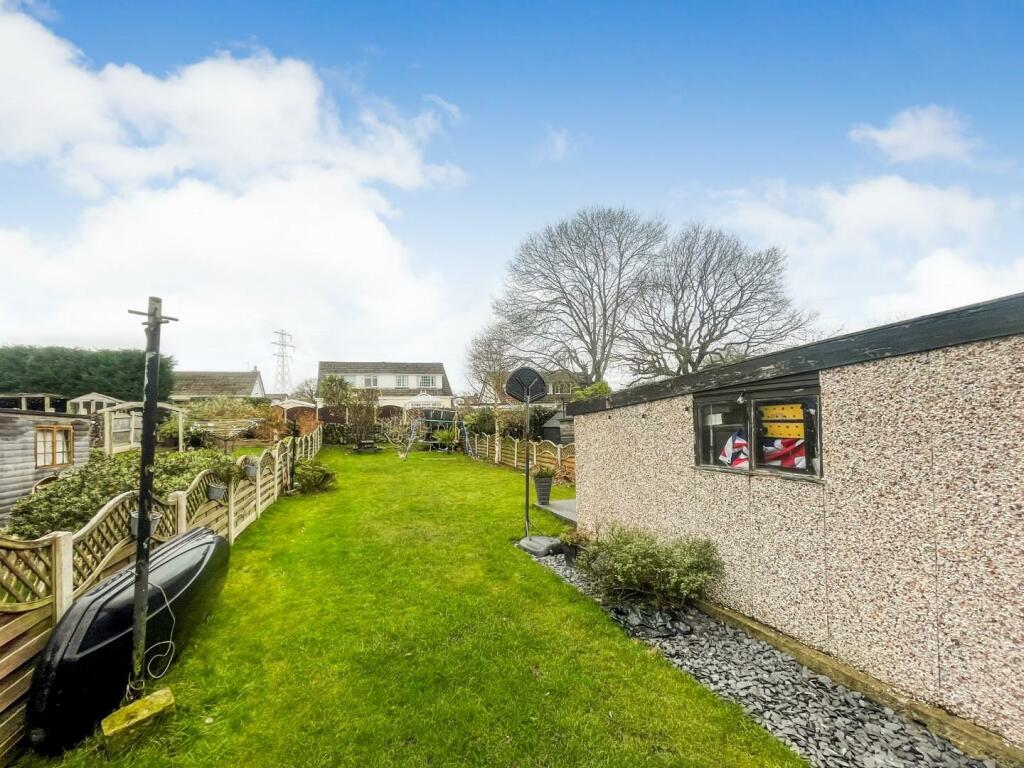 Additional property image - Cyprus Avenue, Thackley