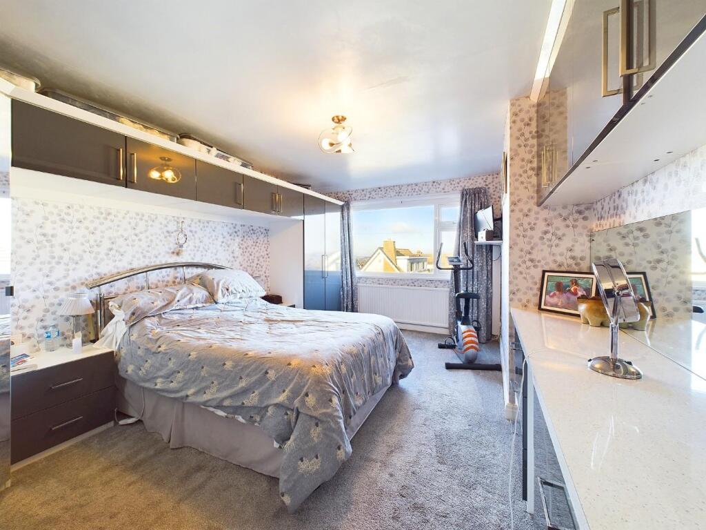 Additional property image - Brook Lane, Clayton, Bradford