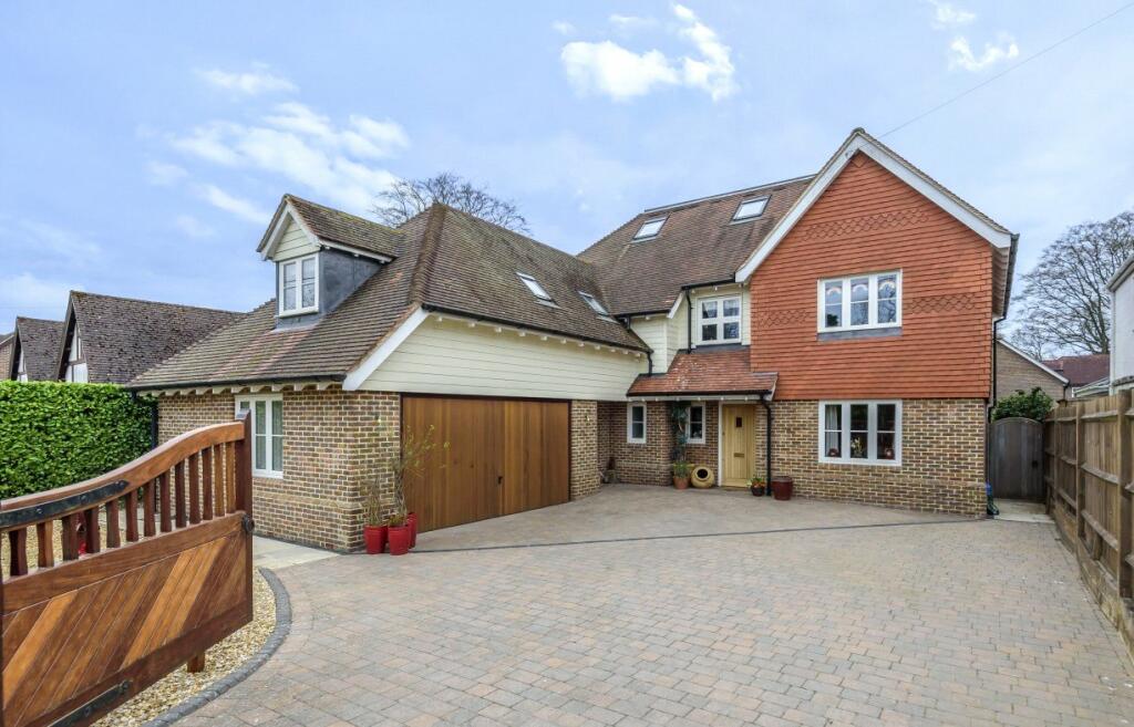 Main image of property: Boyneswood Road, Medstead, Alton, Hampshire, GU34