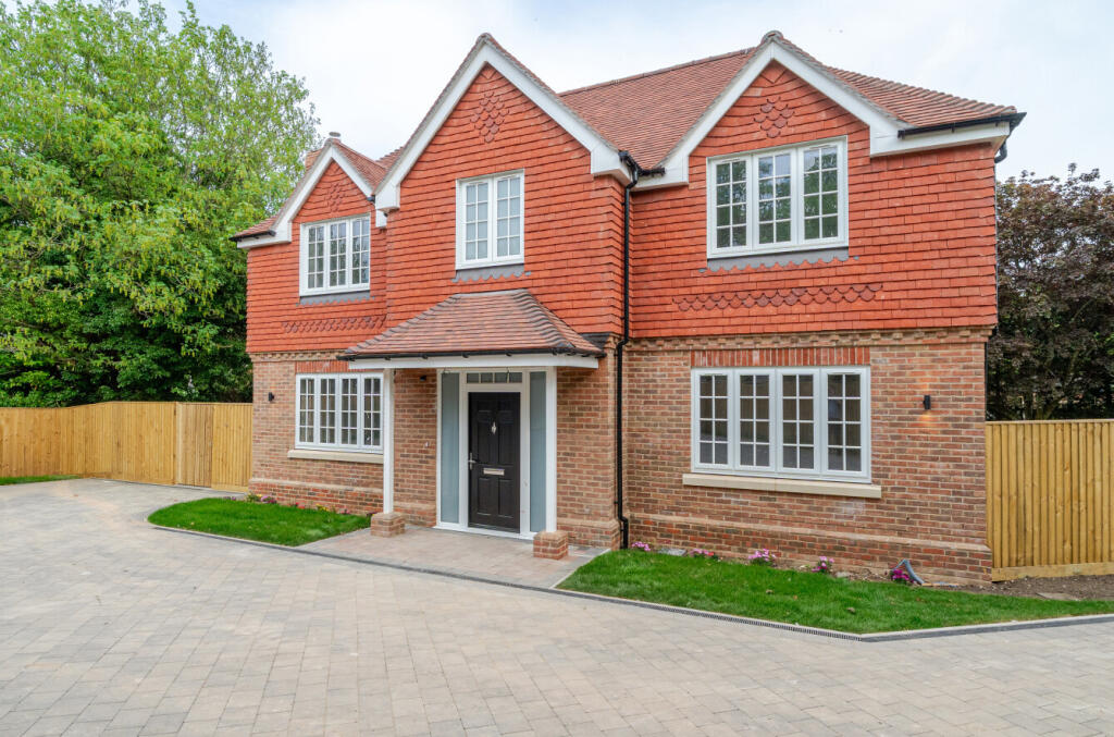Main image of property: Cherry Tree Drive, Cliddesden, Basingstoke, Hampshire, RG25