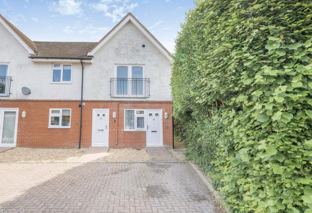 Main image of property: Victoria Road, Alton, Hampshire, GU34