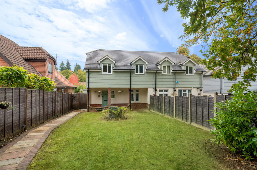 Main image of property: The Shrave, Four Marks, Alton, Hampshire, GU34