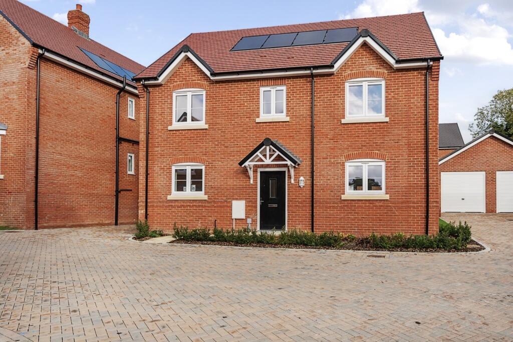 Main image of property: Selborne Park, Selborne Road, Alton, Hampshire, GU34