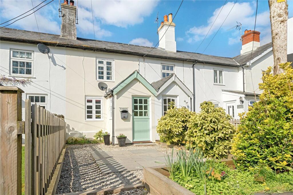 2 bedroom terraced house for sale in Links Cottages, Tichborne Down