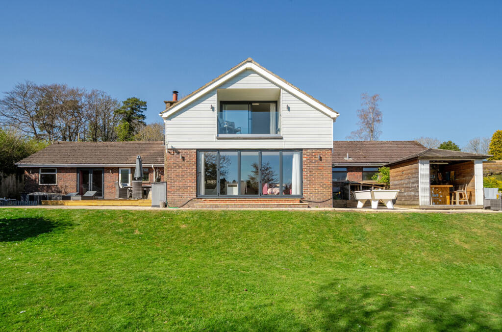 Main image of property: Petersfield Road, Monkwood, Alresford, Hampshire, SO24