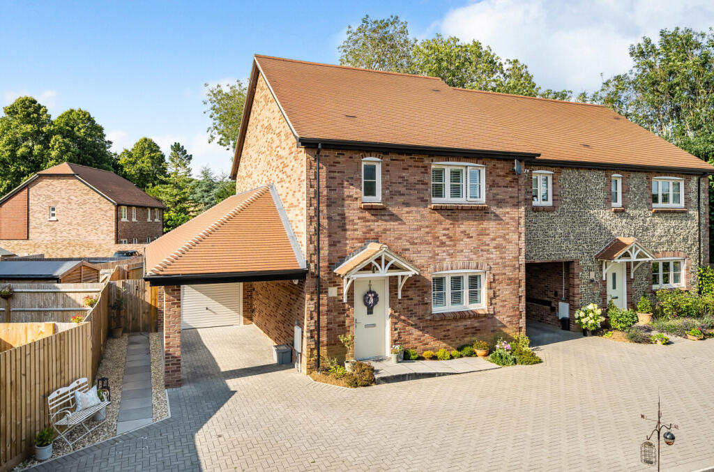Main image of property: Gascoigne Lane, Ropley, Alresford, Hampshire, SO24