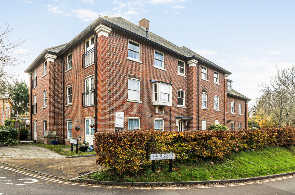 Main image of property: Robins Court, Alresford, Hampshire, SO24