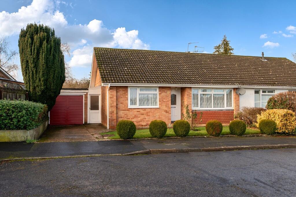 Main image of property: Hawthorn Close, Alresford, Hampshire, SO24