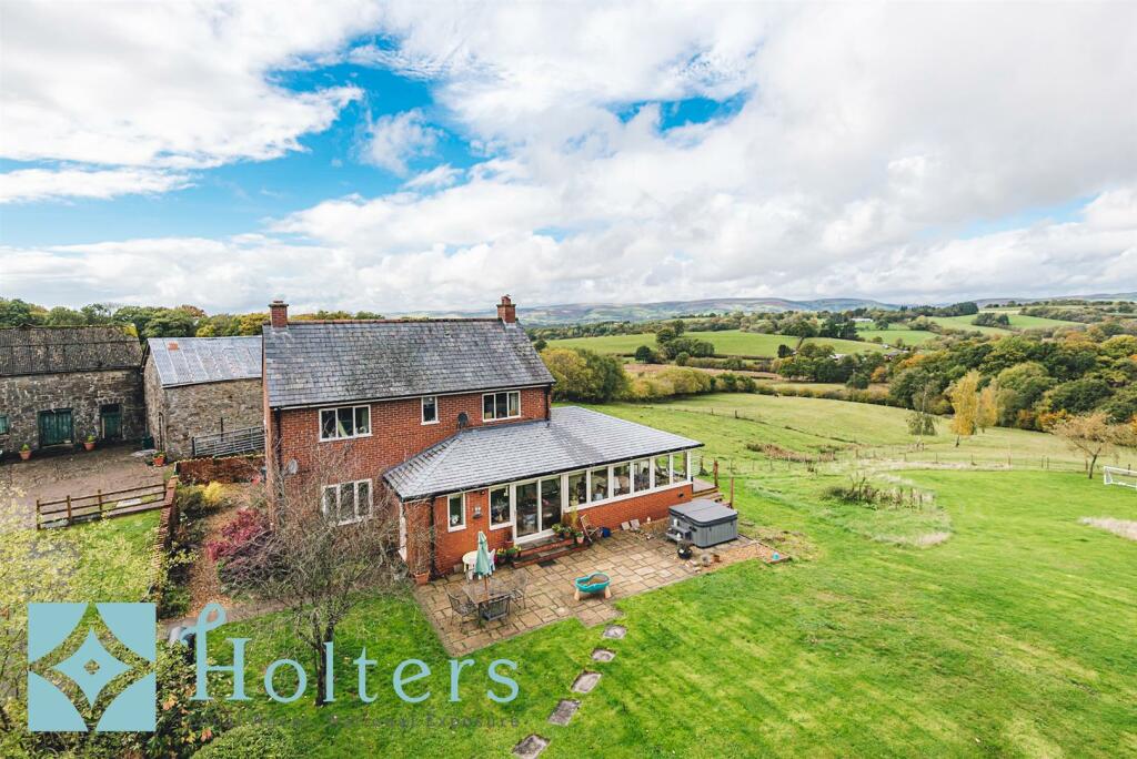 4 bedroom detached house for sale in Disserth, Builth Wells, LD2