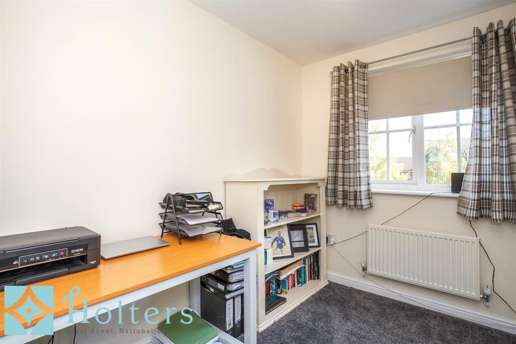4 bedroom terraced house for sale in Dahn Drive, Ludlow, SY8