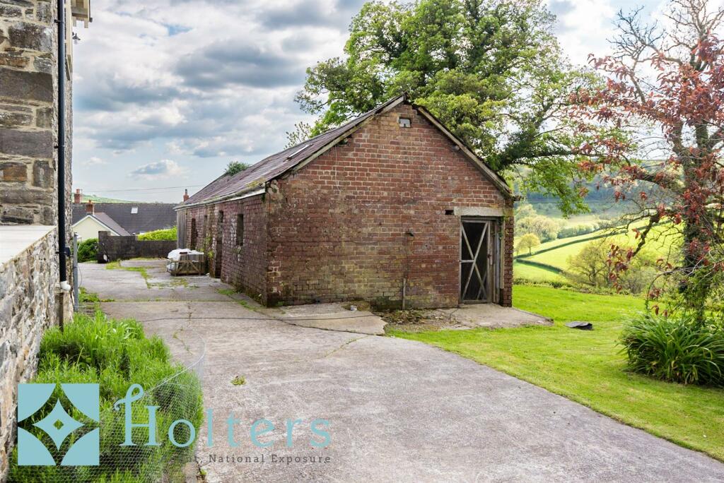 3 bedroom barn conversion for sale in Whitemill, Carmarthen, SA32