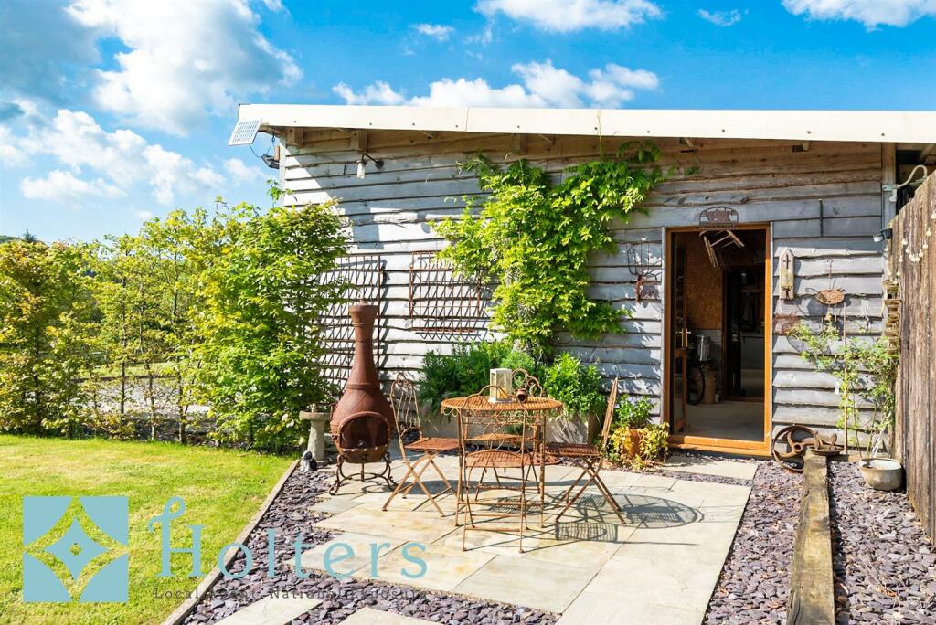 3 bedroom barn conversion for sale in Whitemill, Carmarthen, SA32