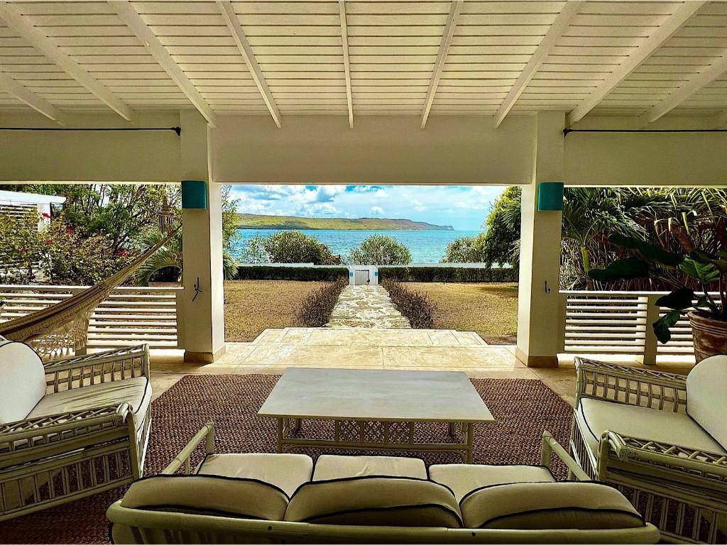 Main image of property: Willoughby Bay