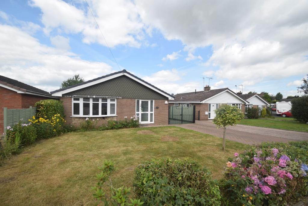 2 bedroom bungalow for rent in Longford Road, TF10