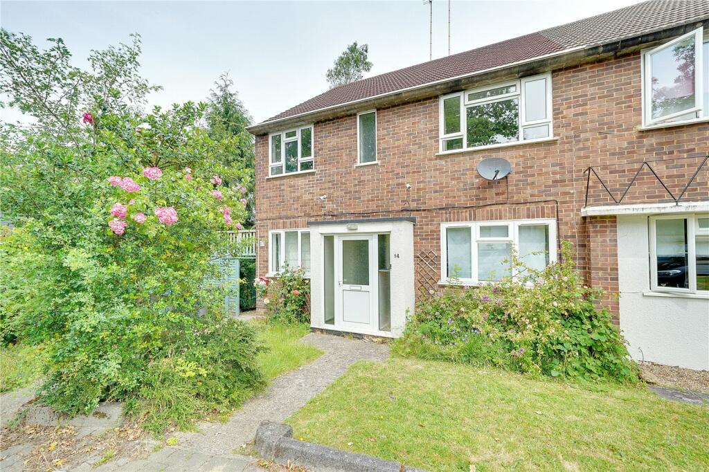 2 bedroom for sale in Byland Close, London, N21