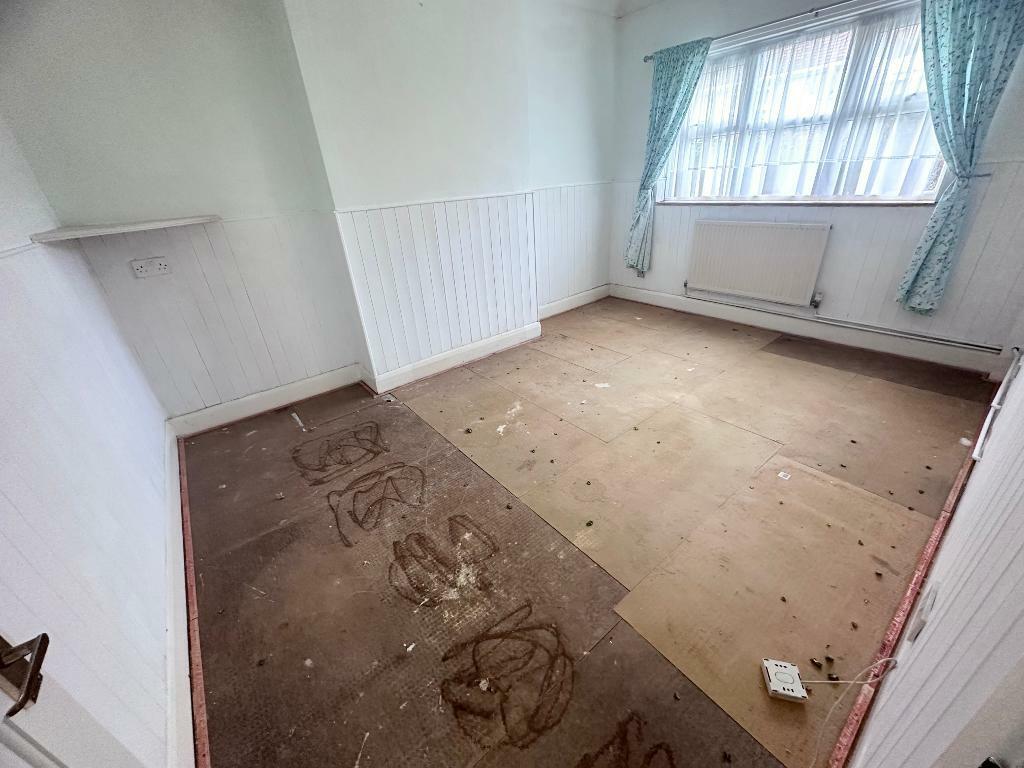 Additional property image - Penpool Lane, Welling, Kent, DA16 2AE