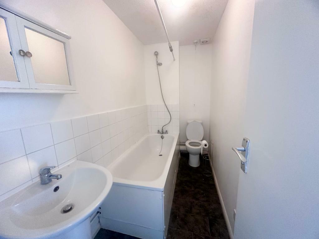 Additional property image - Taylor Close, Orpington, Kent, BR6 9UH