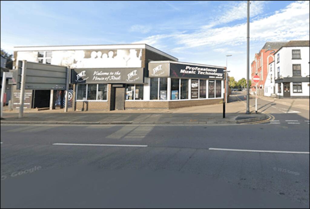 Main image of property: 86 Bridge Street, Northampton, NN1 1PD
