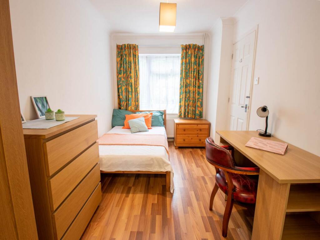 Additional property image - Beaconsfield Road, Canterbury, Kent