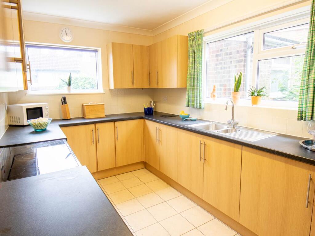 Additional property image - Beaconsfield Road, Canterbury, Kent