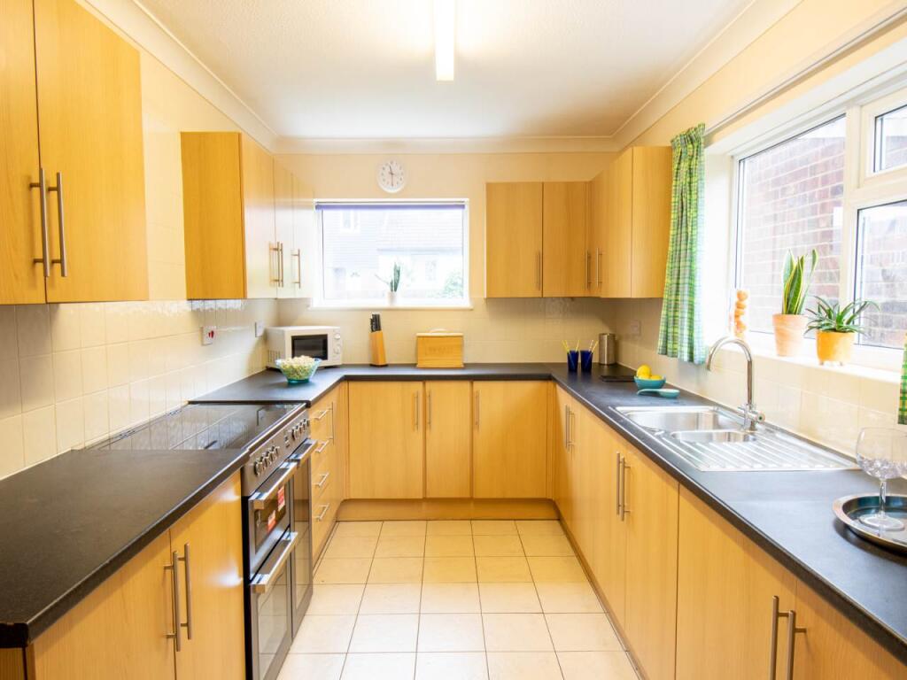 Additional property image - Beaconsfield Road, Canterbury, Kent