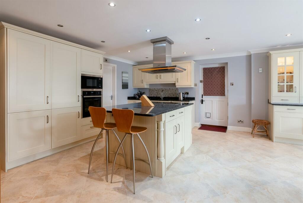 Additional property image - Green Lane, Shipston-on-Stour