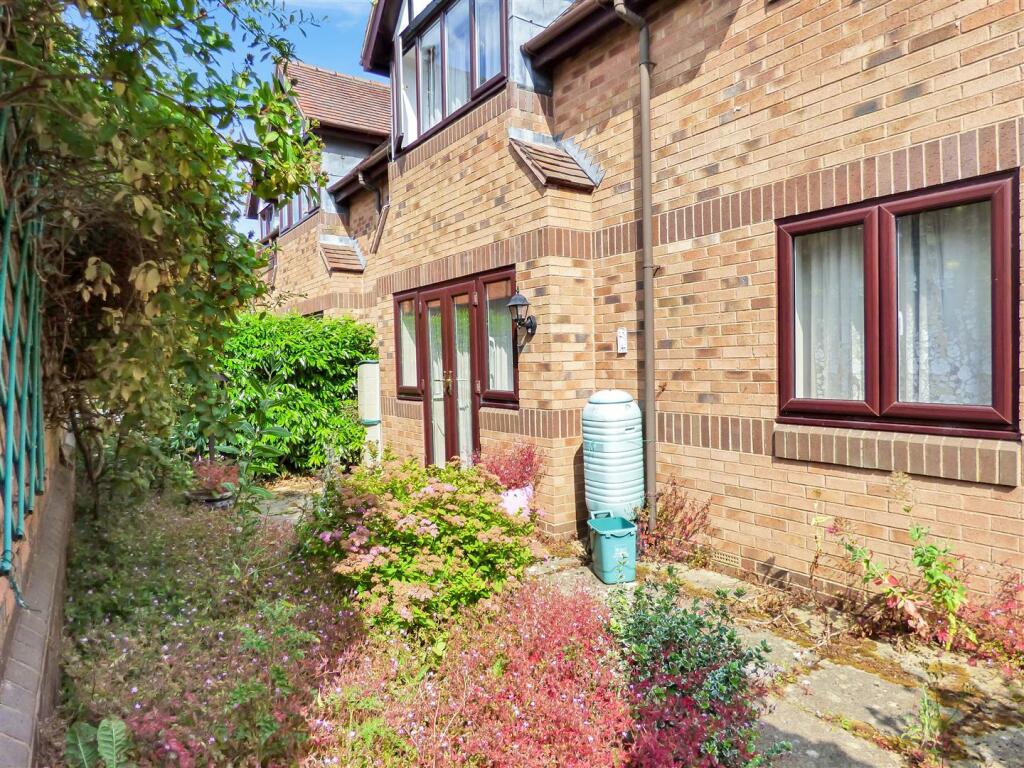 Additional property image - River Way, Shipston-On-Stour