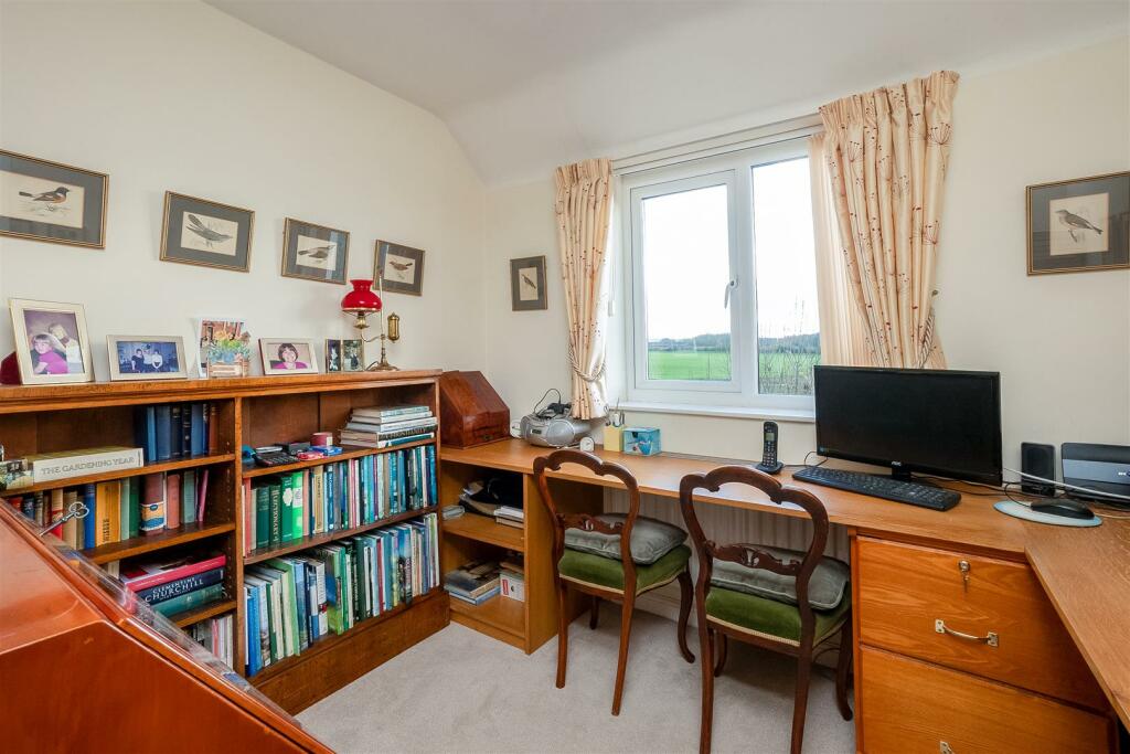 Additional property image - River Way, Shipston-on-Stour