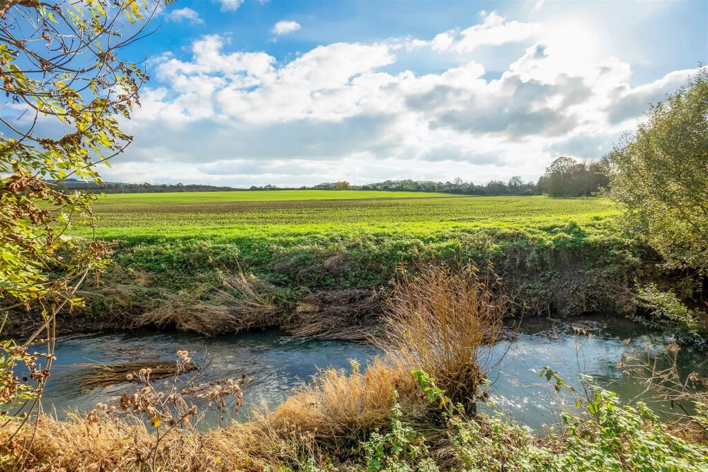 Additional property image - River Way, Shipston-on-Stour